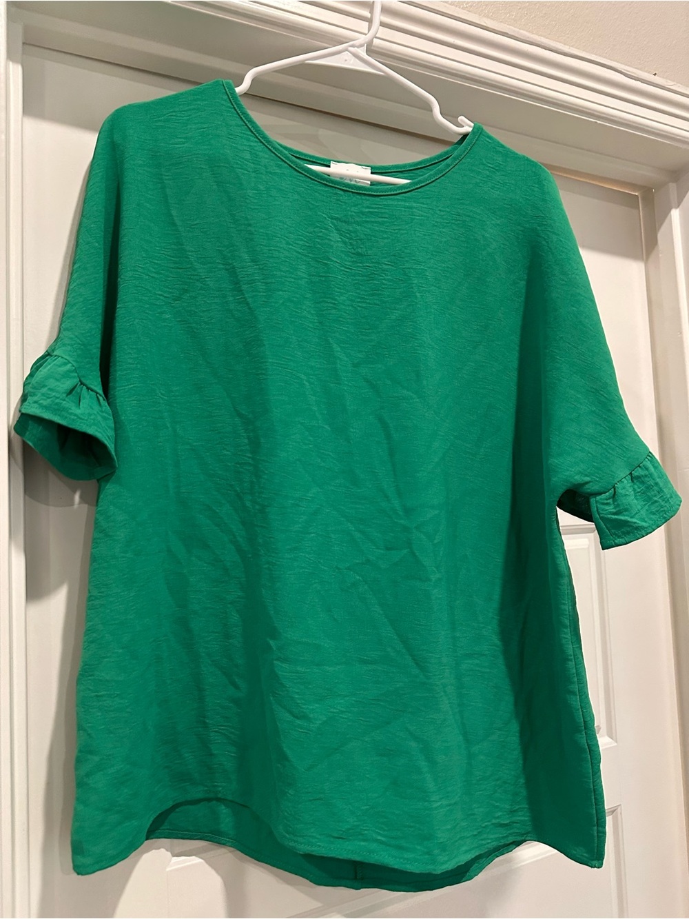 Relaxed Short Sleeve Blouse in Bright Green